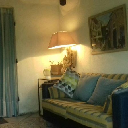 Suite Prive Chez Dunja Roumoules Bagian luar foto