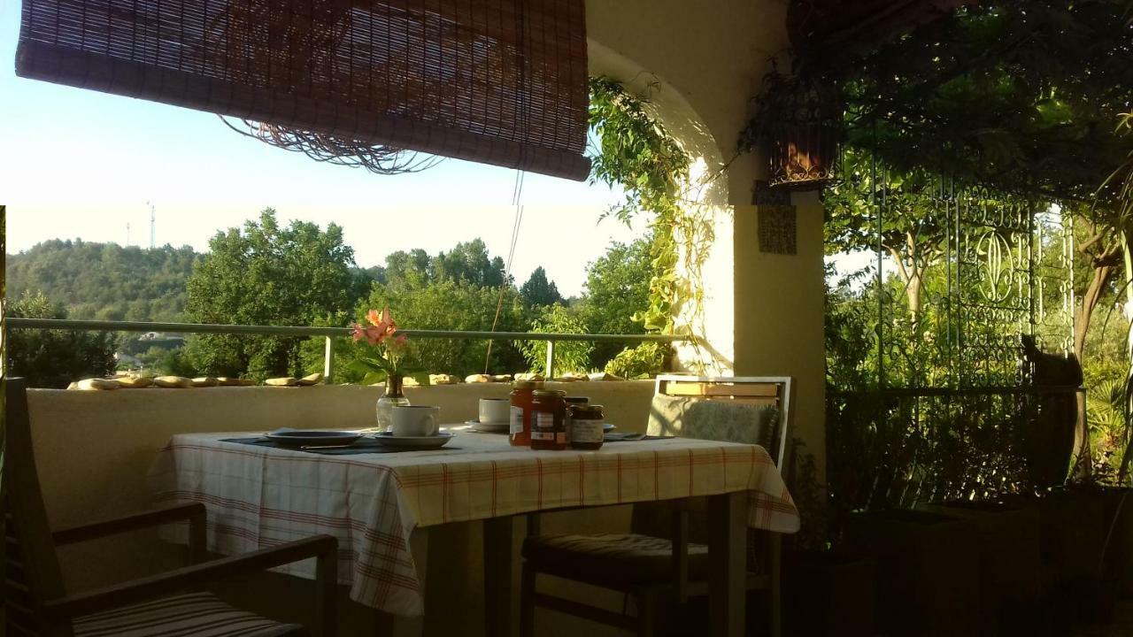 Suite Prive Chez Dunja Roumoules Bagian luar foto